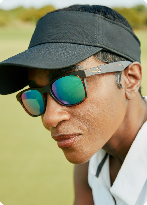 Woman wearing sunglasses