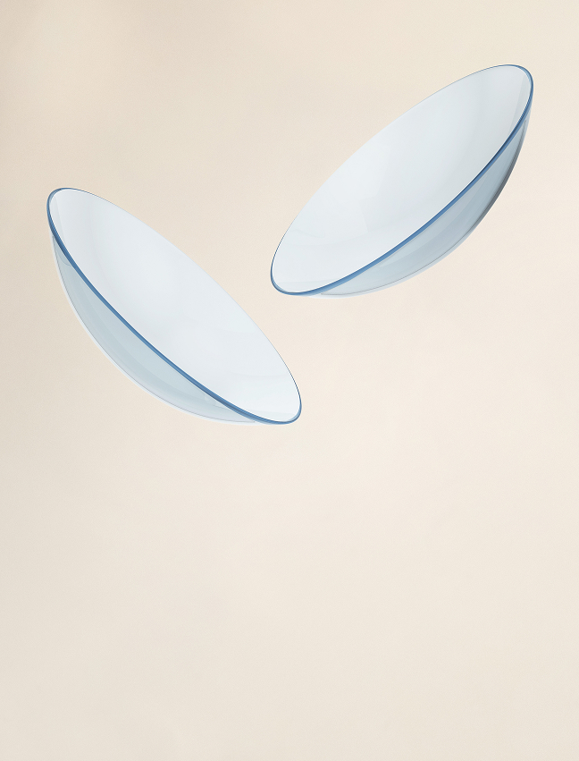 2 floating contact lenses