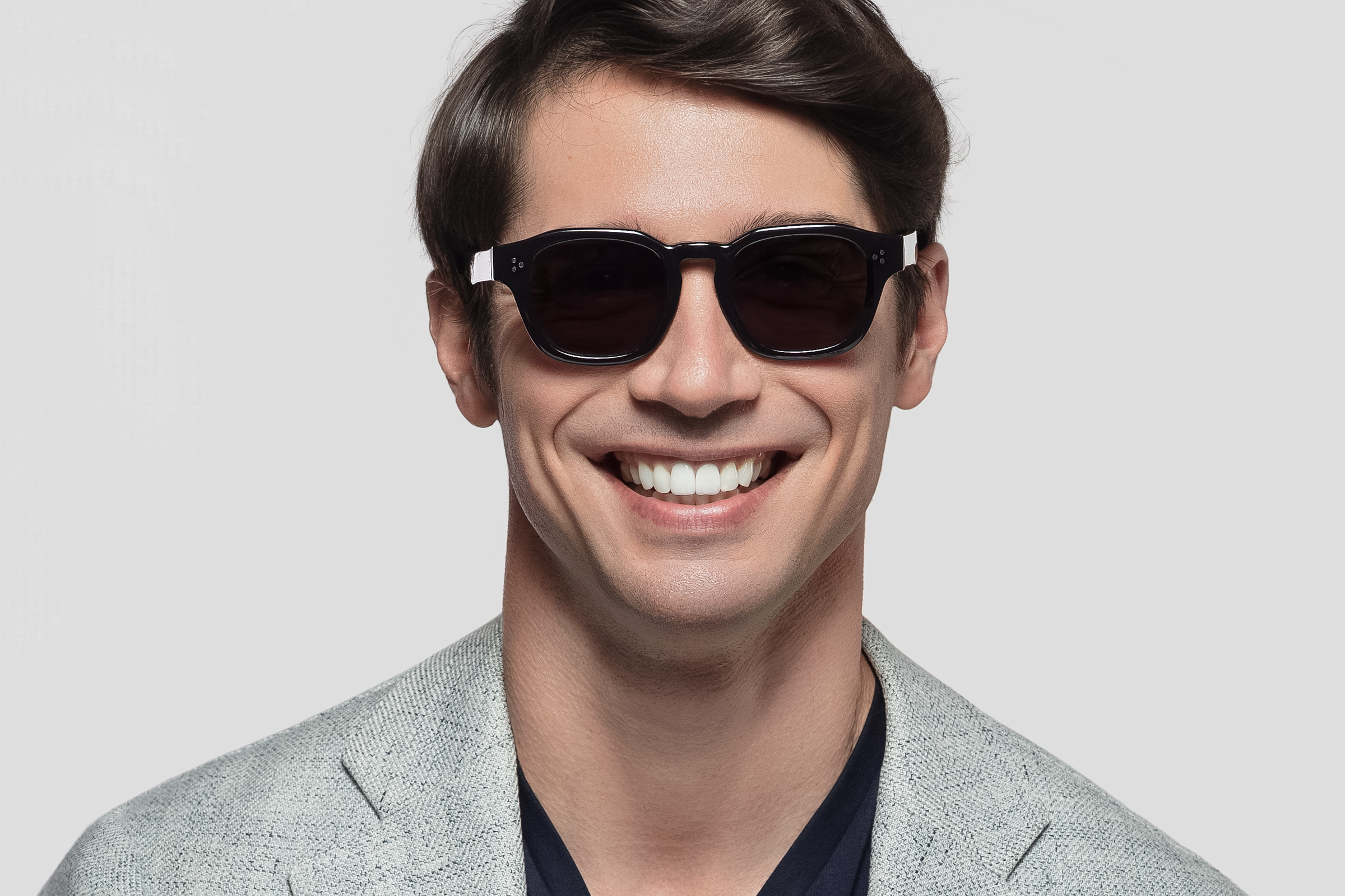 Shallow - Black Sunglasses